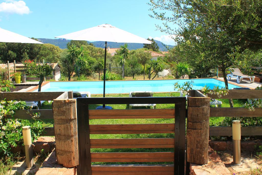 Chambre d`hotes Caseddu Di Poggiale Figari (Corsica) Exterior foto